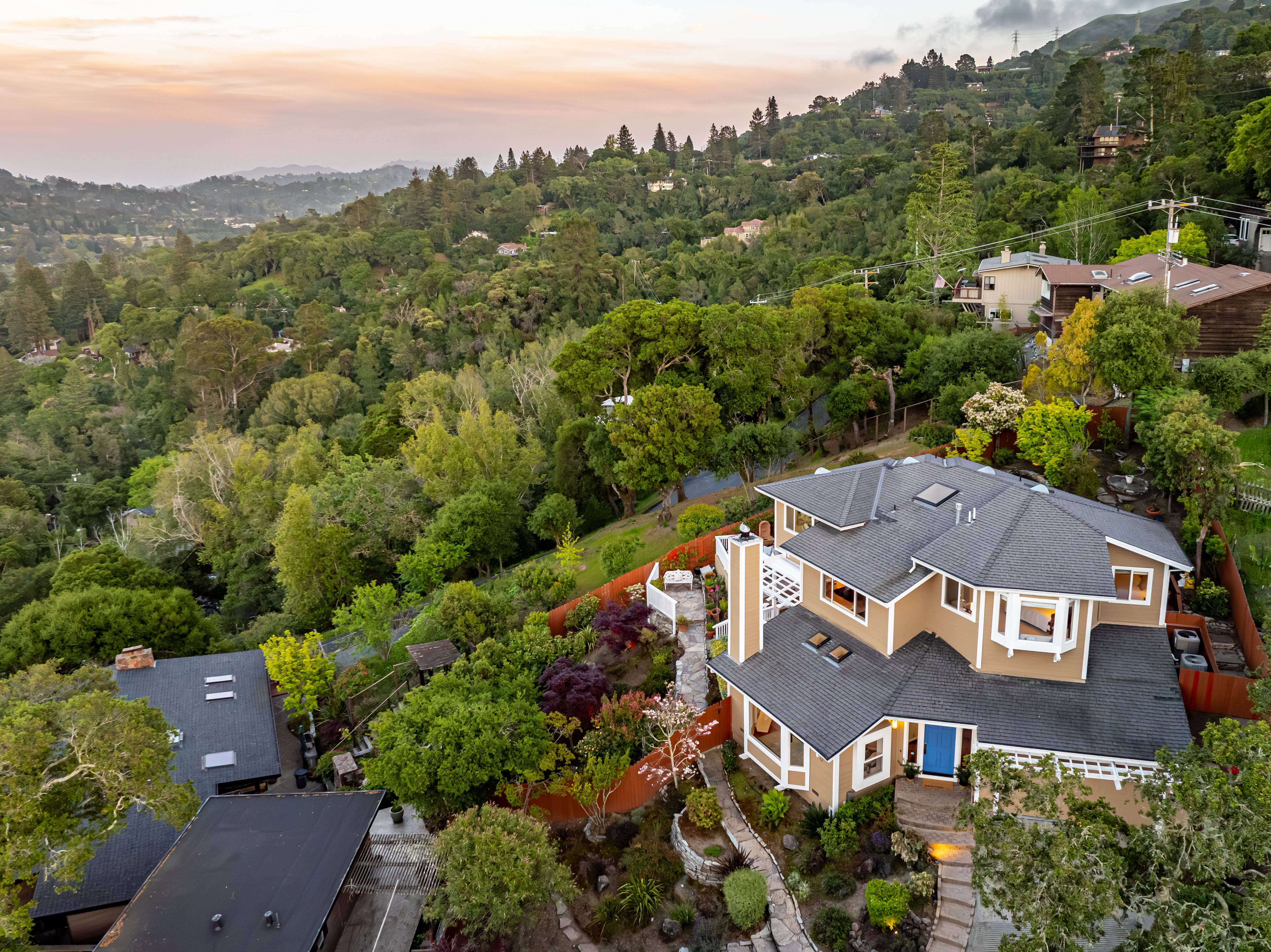  Breathtaking Contemporary Retreat with Golf Course and Mount Diablo Views - 物件實景