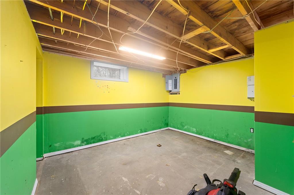South Kingstown, Rhode Island, 02874, United States, 2 Bedrooms Bedrooms, ,2 BathroomsBathrooms,Residential,For Sale,1760949
