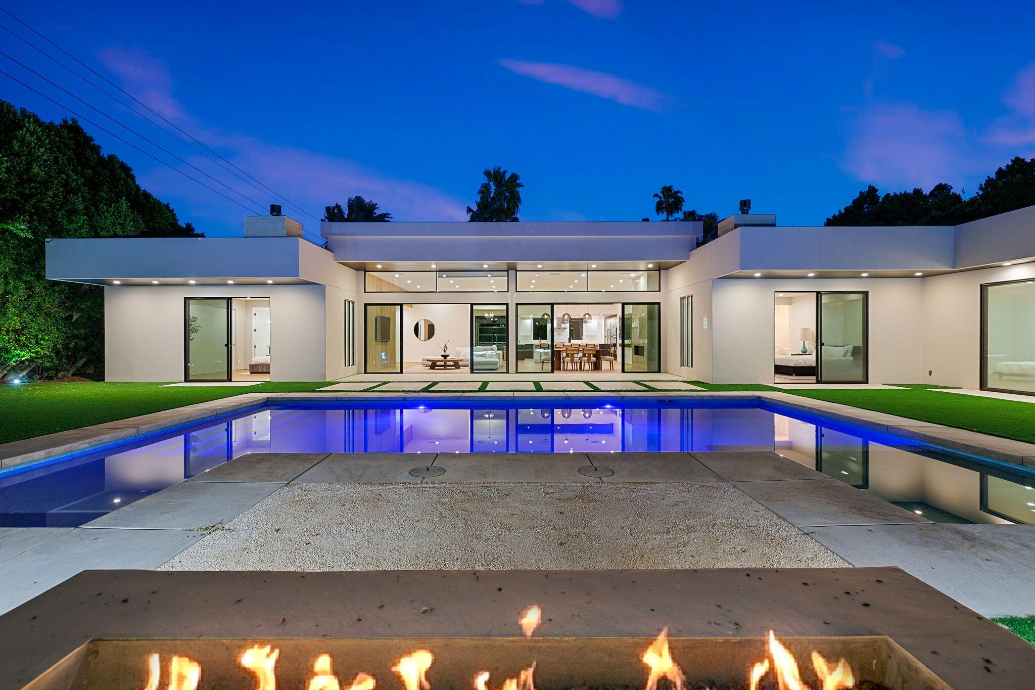 Palm Springs, California, 92262, United States, 5 Bedrooms Bedrooms, ,4 BathroomsBathrooms,Residential,For Sale,1805387
