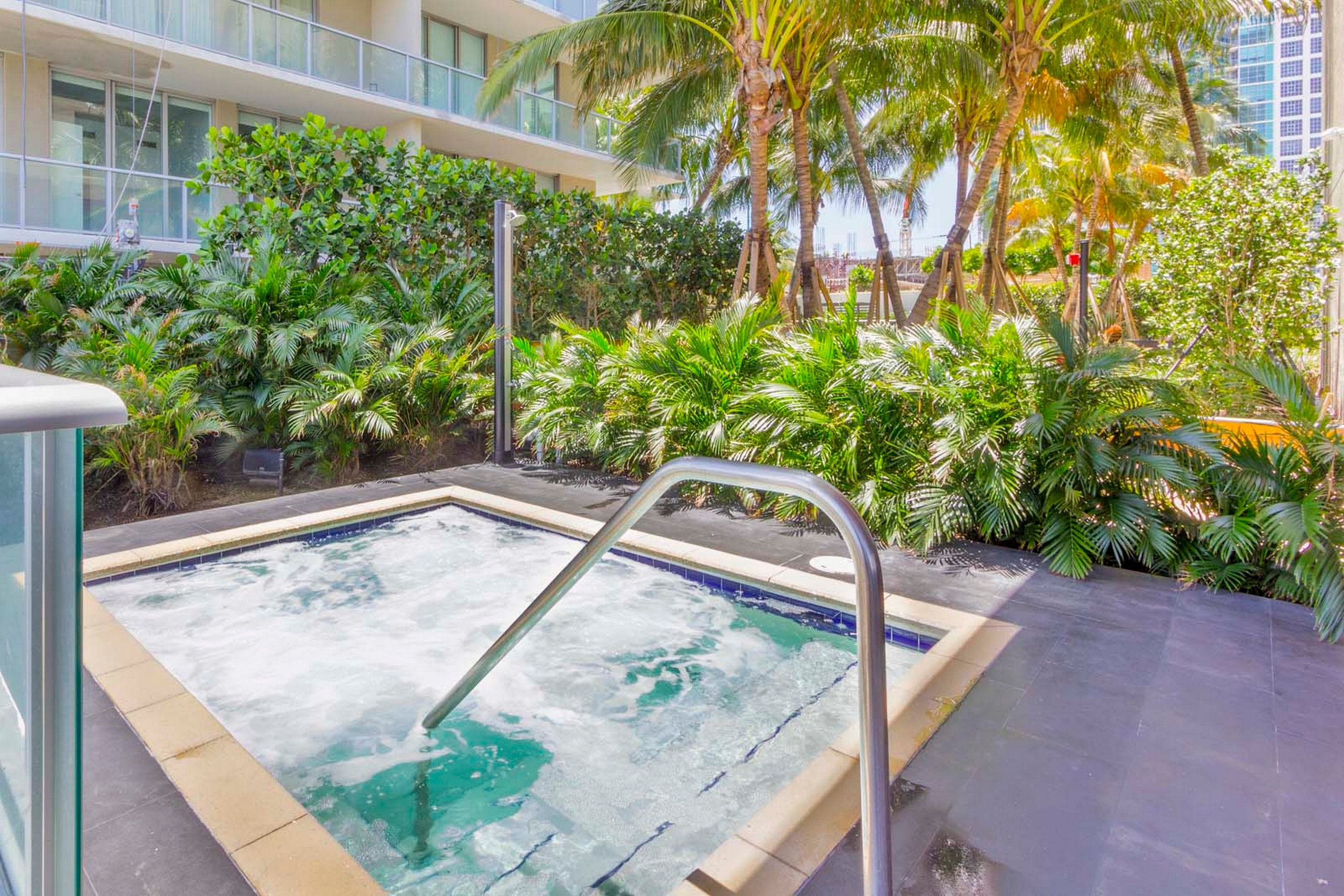  3470 E Coast Ave, Miami, FL, 33137 - 物件實景