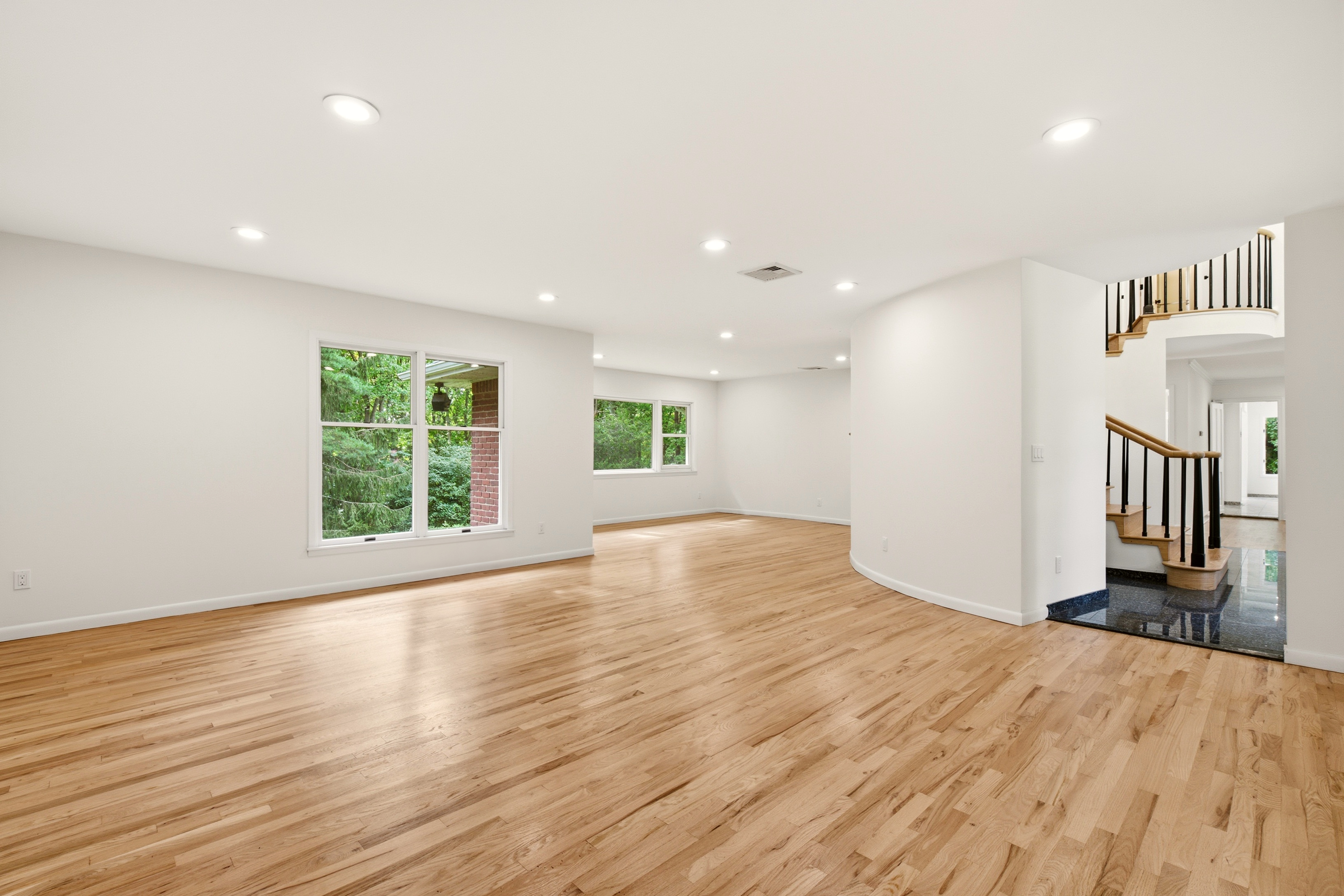  14 Pheasant Hill Lane, Glen Head, NY, 11545 - 物件實景
