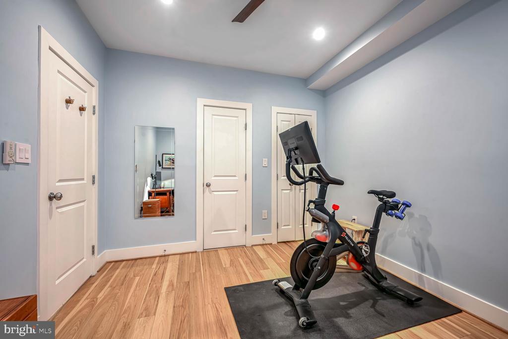 Washington, District of Columbia, 20002, United States, 2 Bedrooms Bedrooms, ,2 BathroomsBathrooms,Residential,For Sale,1985722