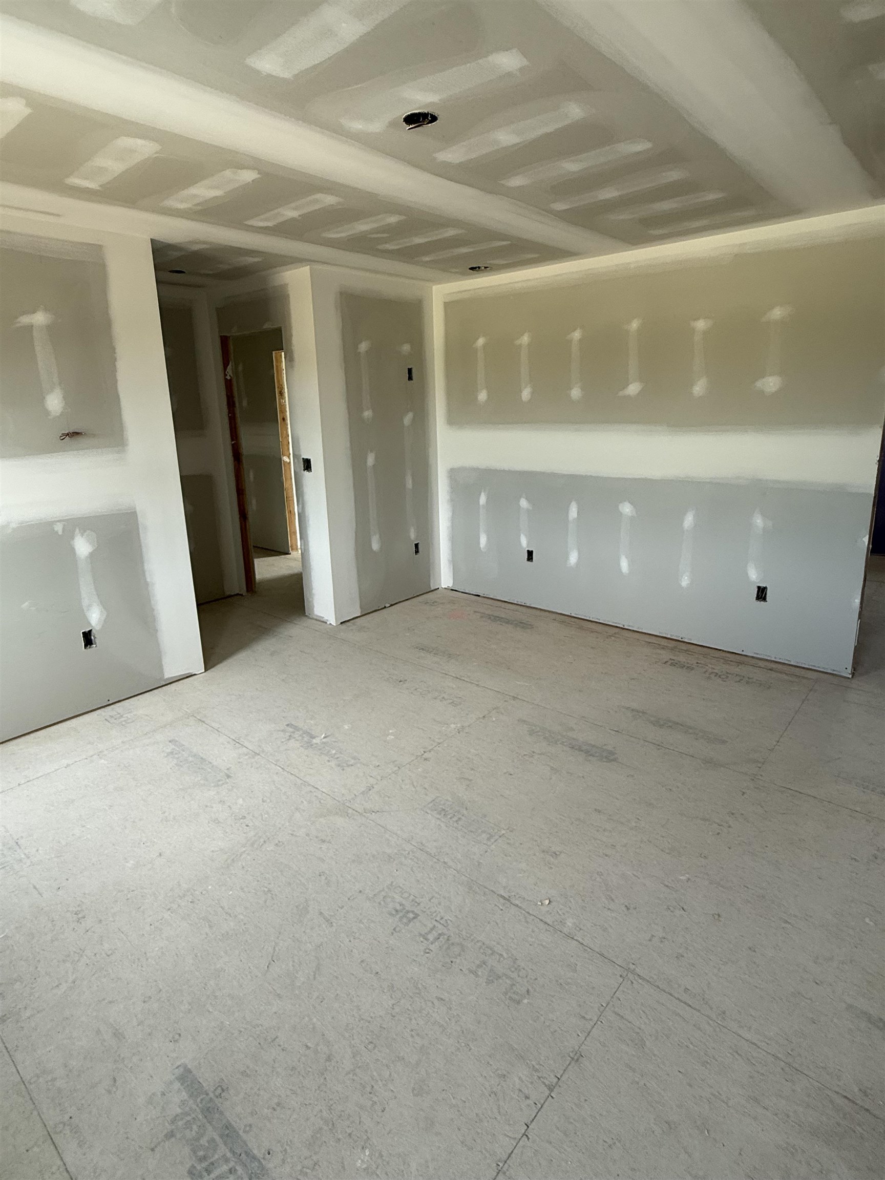 St. Albans Town, Vermont, 05478, United States, 3 Bedrooms Bedrooms, ,2 BathroomsBathrooms,Residential,For Sale,1975389