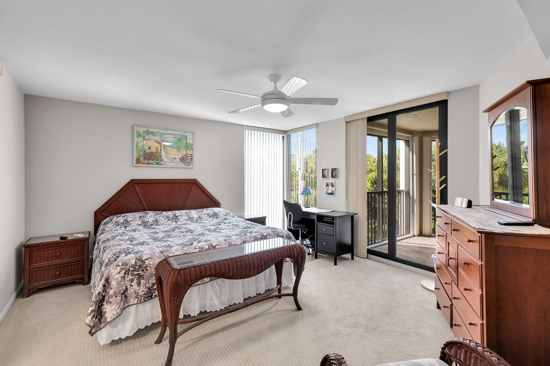MARATHON, Florida, 33050, United States, 3 Bedrooms Bedrooms, ,2 BathroomsBathrooms,Residential,For Sale,1696068