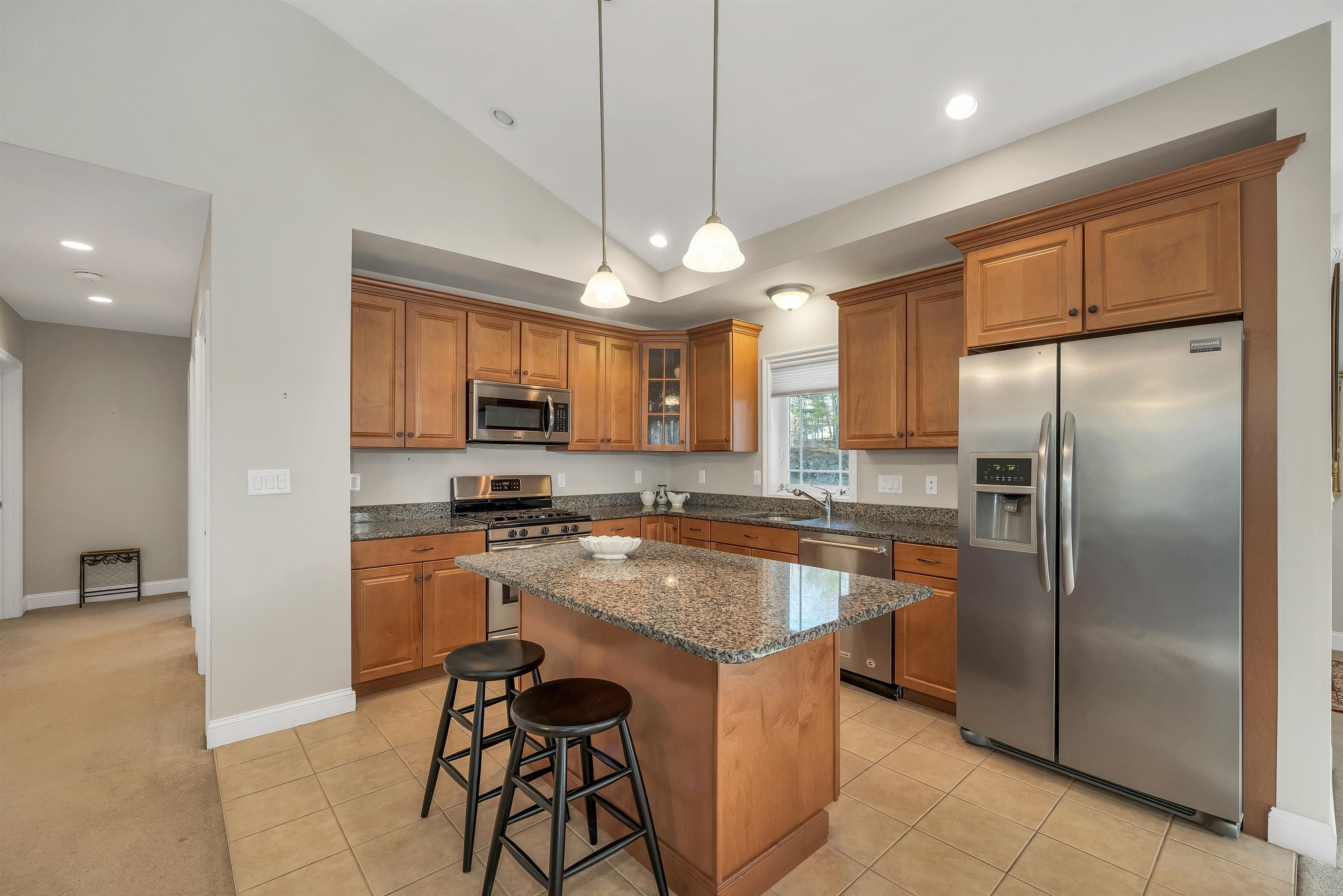 Windham, New Hampshire, 03087, United States, 2 Bedrooms Bedrooms, ,1 BathroomBathrooms,Residential,For Sale,2001835