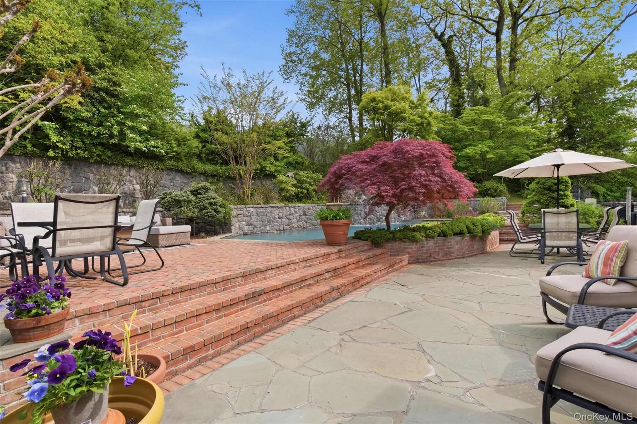  17 Holden Lane, Bayville, NY, 11709 - 物件實景