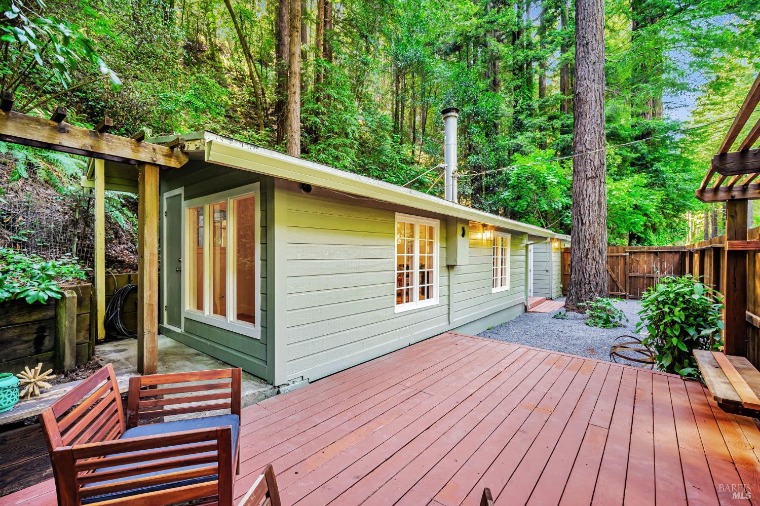 Cazadero, California, 95421, United States, 2 Bedrooms Bedrooms, ,2 BathroomsBathrooms,Residential,For Sale,1857736