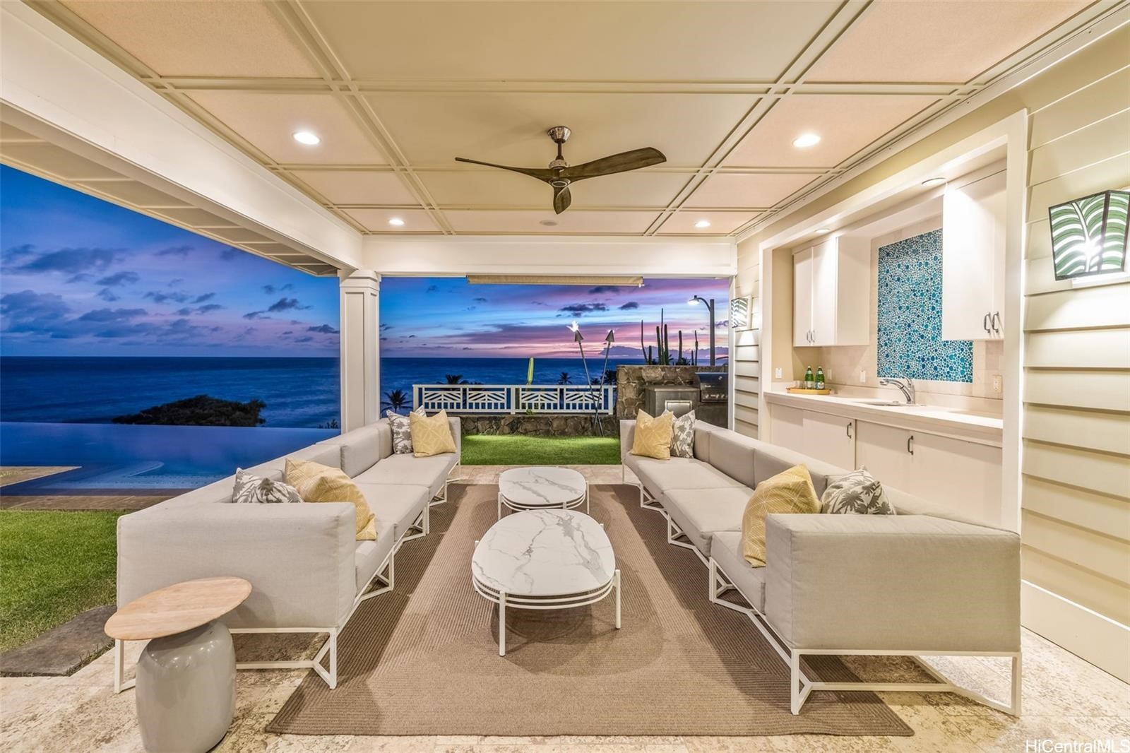 Honolulu, Hawaii, 96816, United States, 5 Bedrooms Bedrooms, ,6 BathroomsBathrooms,Residential,For Sale,1753214