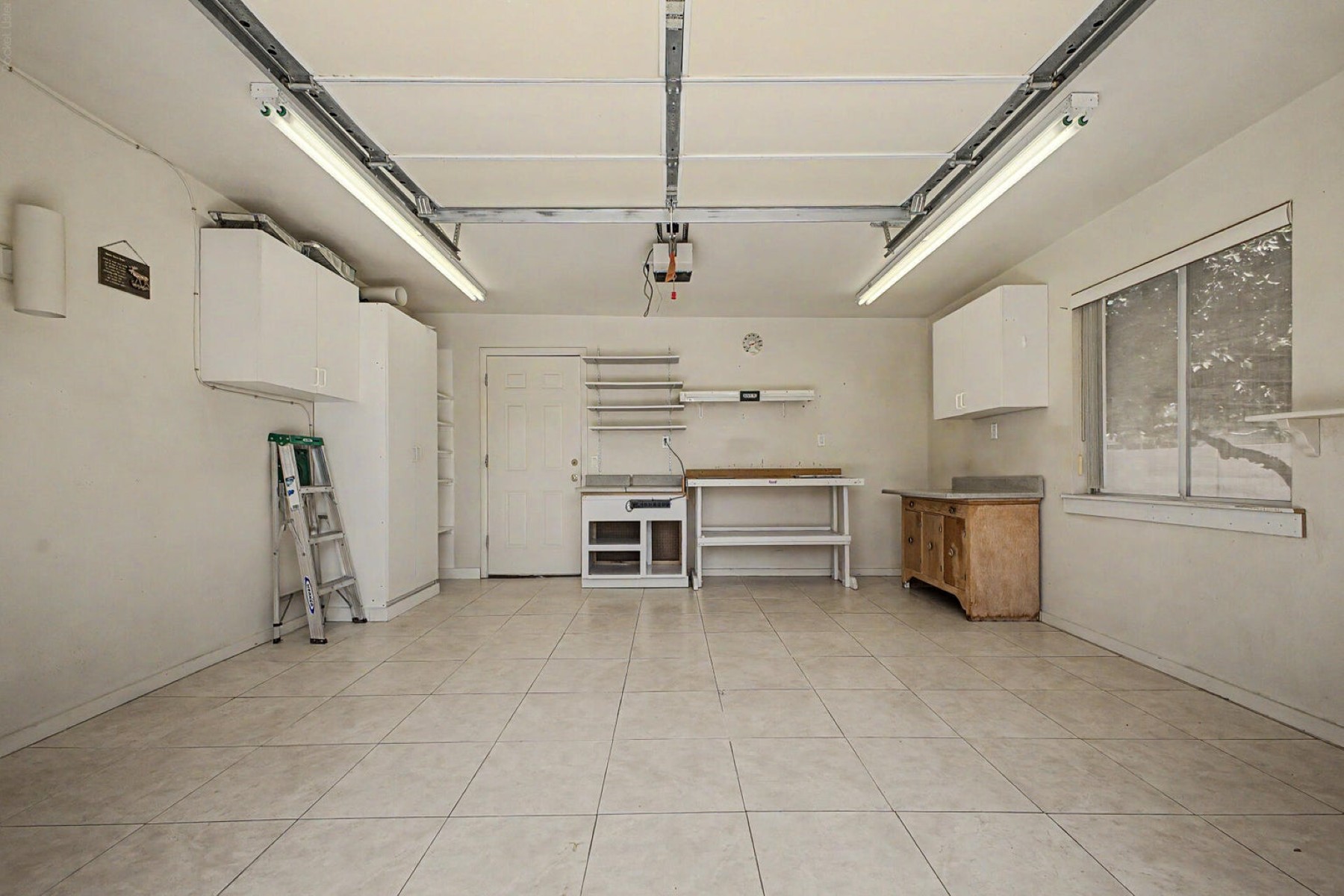  9310 W Glen Oaks Circle N¦Sun City, AZ - 物件實景