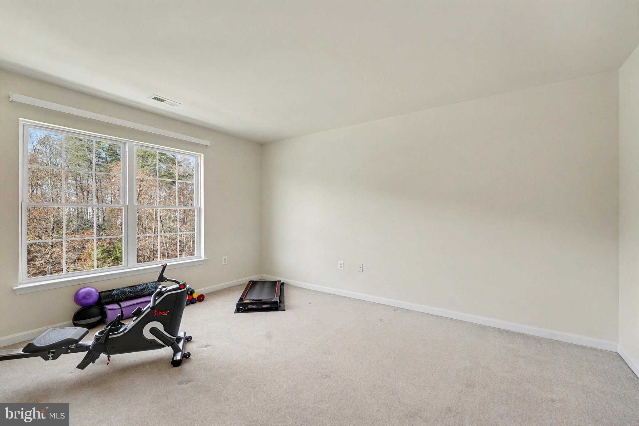 Fredericksburg, Virginia, 22408, United States, 4 Bedrooms Bedrooms, ,3 BathroomsBathrooms,Residential,For Sale,1994203