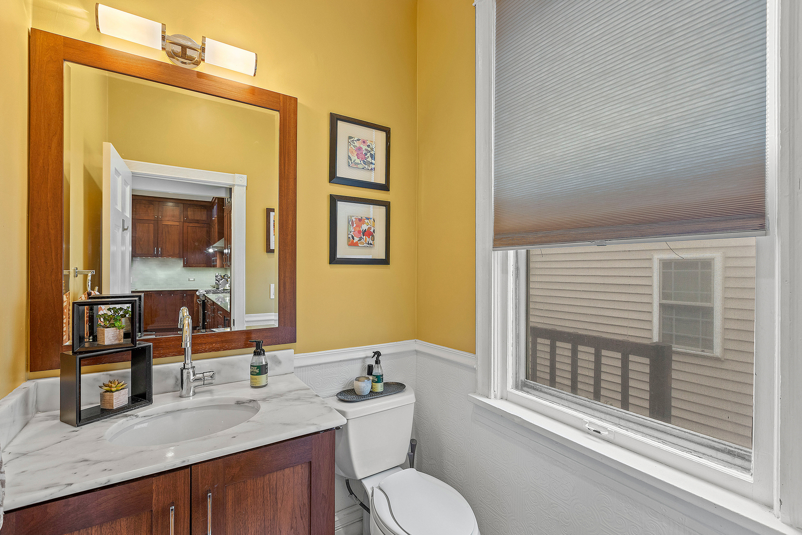 Chicago, Illinois, 60641, United States, 5 Bedrooms Bedrooms, ,3 BathroomsBathrooms,Residential,For Sale,1891255