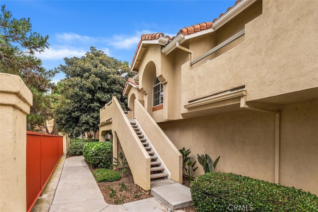 Irvine, California, 92614, United States, 2 Bedrooms Bedrooms, ,2 BathroomsBathrooms,Residential,For Sale,1901676