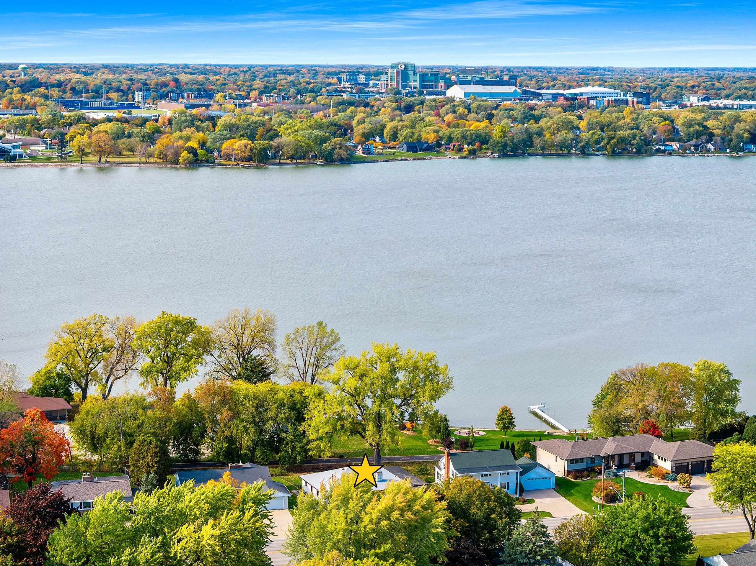 GREEN BAY, Wisconsin, 54301, United States, 3 Bedrooms Bedrooms, ,3 BathroomsBathrooms,Residential,For Sale,1969086