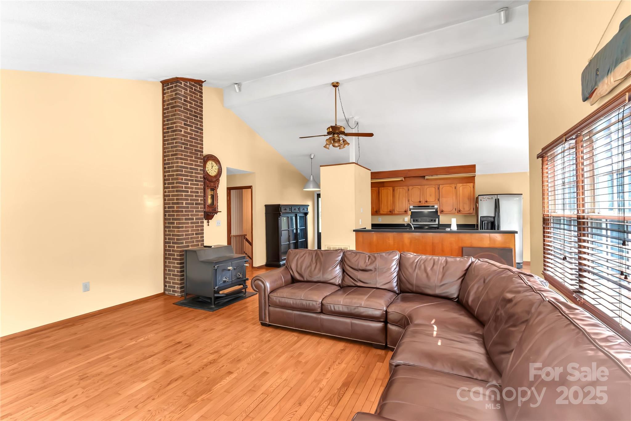 Kings Mountain, North Carolina, 28086, United States, 3 Bedrooms Bedrooms, ,3 BathroomsBathrooms,Residential,For Sale,1941598