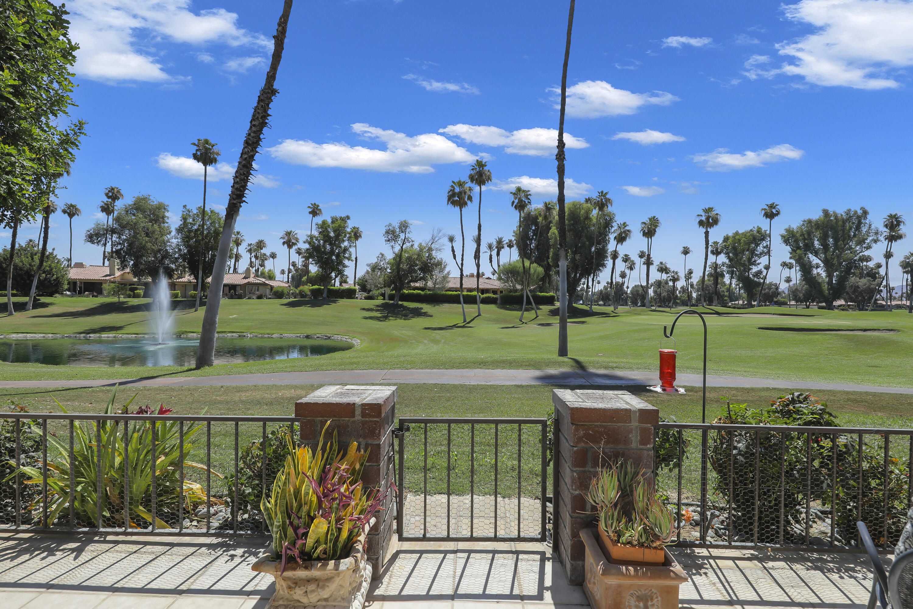 Palm Desert, California, 92260, United States, 2 Bedrooms Bedrooms, ,2 BathroomsBathrooms,Residential,For Sale,1865195
