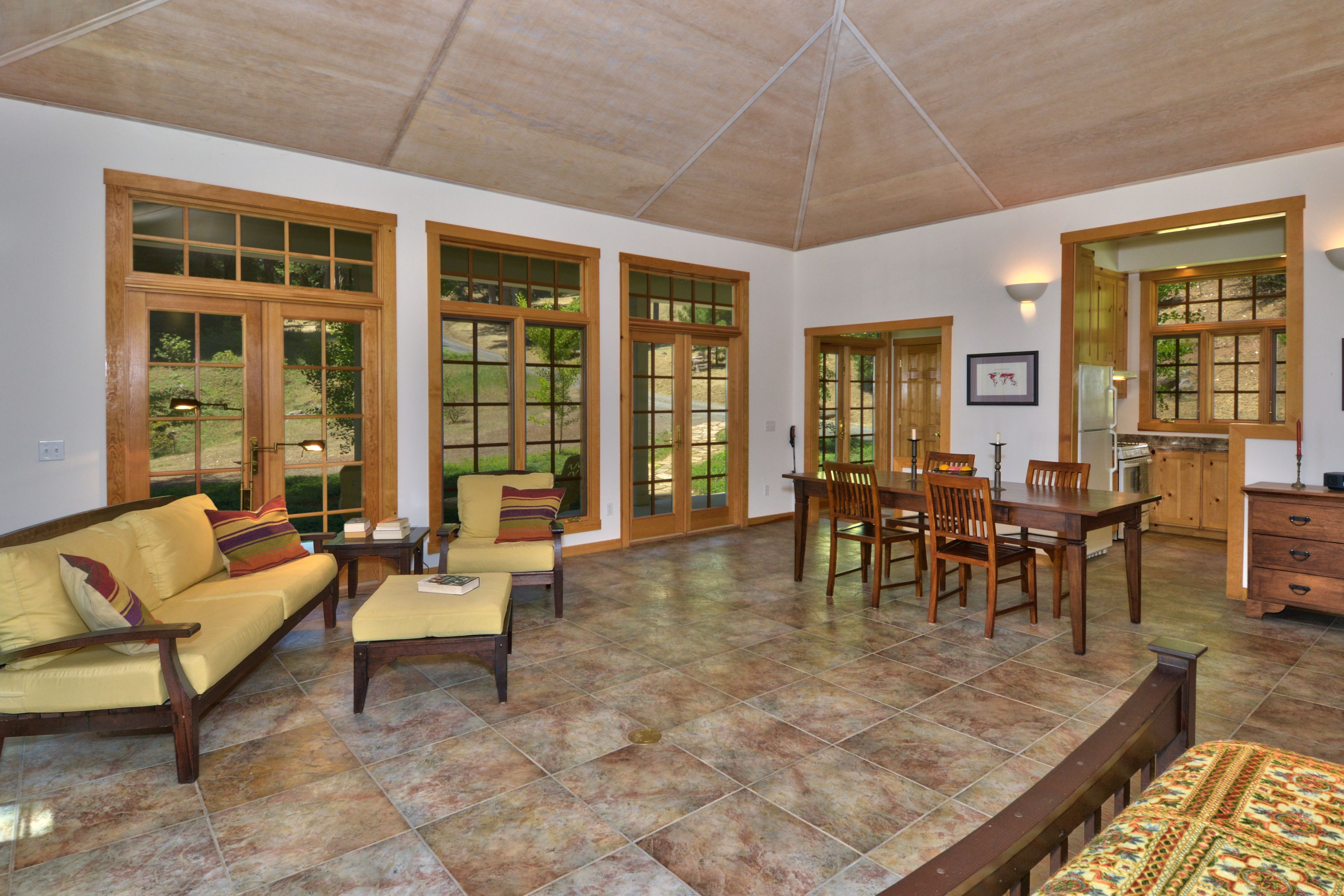  18900 Armstrong Woods Road, Guerneville, CA 95446 - 物件實景