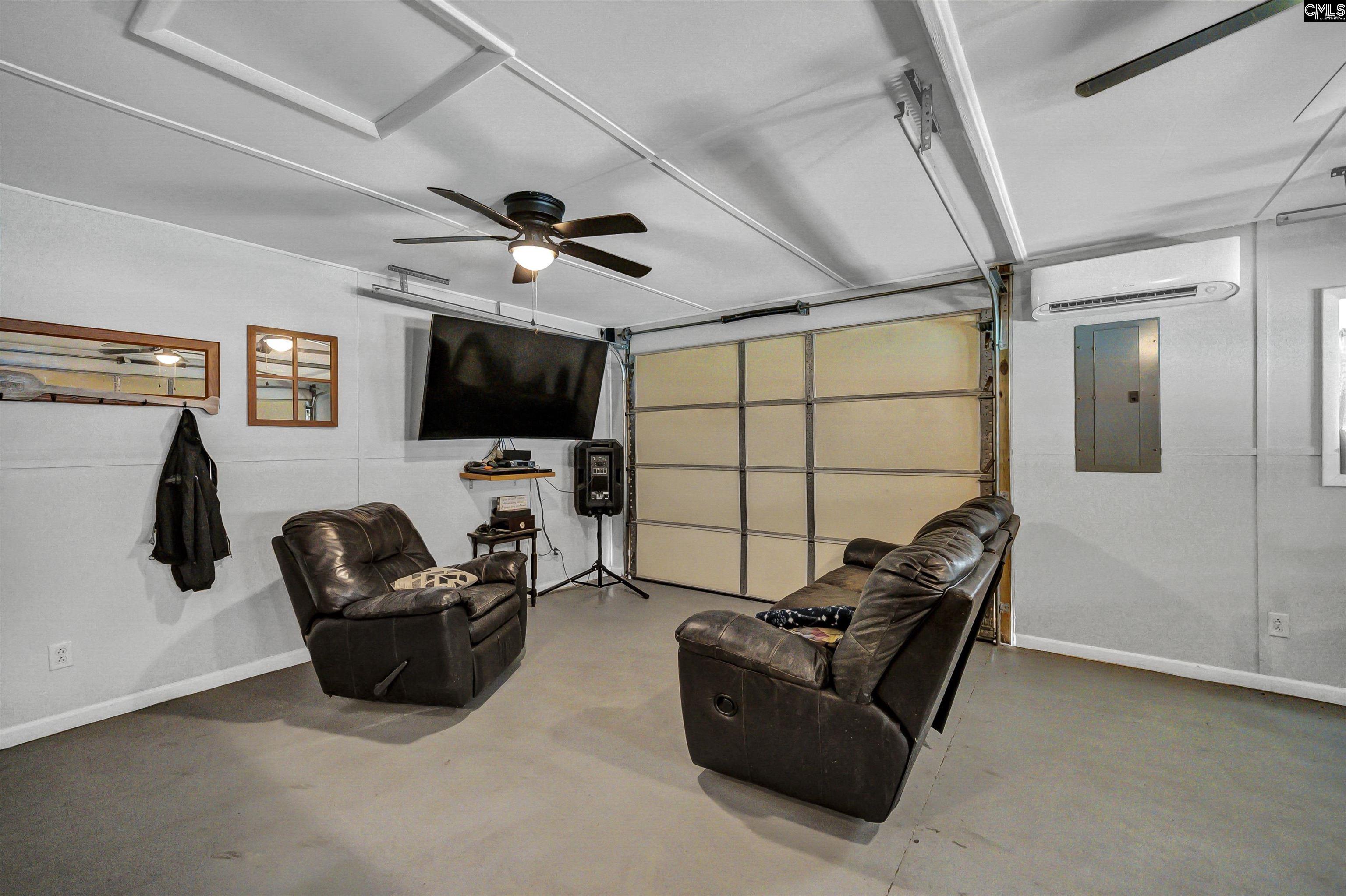 Prosperity, South Carolina, 29127, United States, 4 Bedrooms Bedrooms, ,3 BathroomsBathrooms,Residential,For Sale,1932578