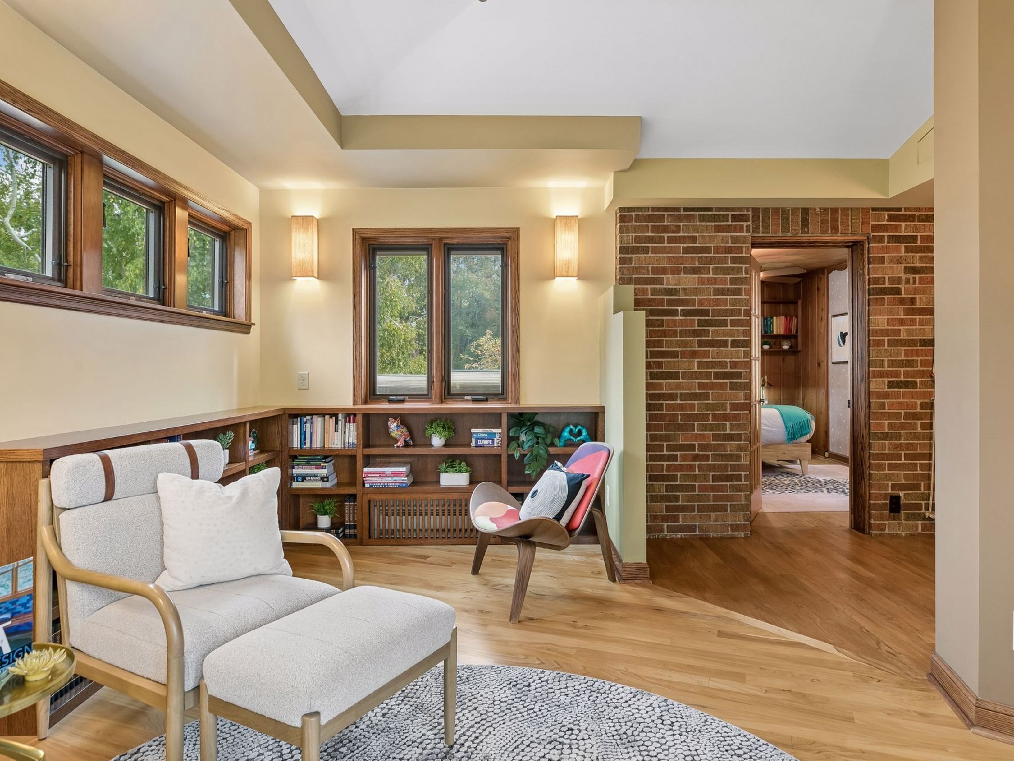  Timeless Colonial Charm with Como Lake Views - 物件實景