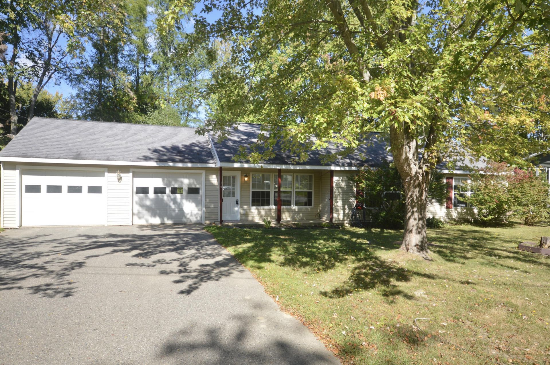 Oak St, Newport, ME 04953 #1