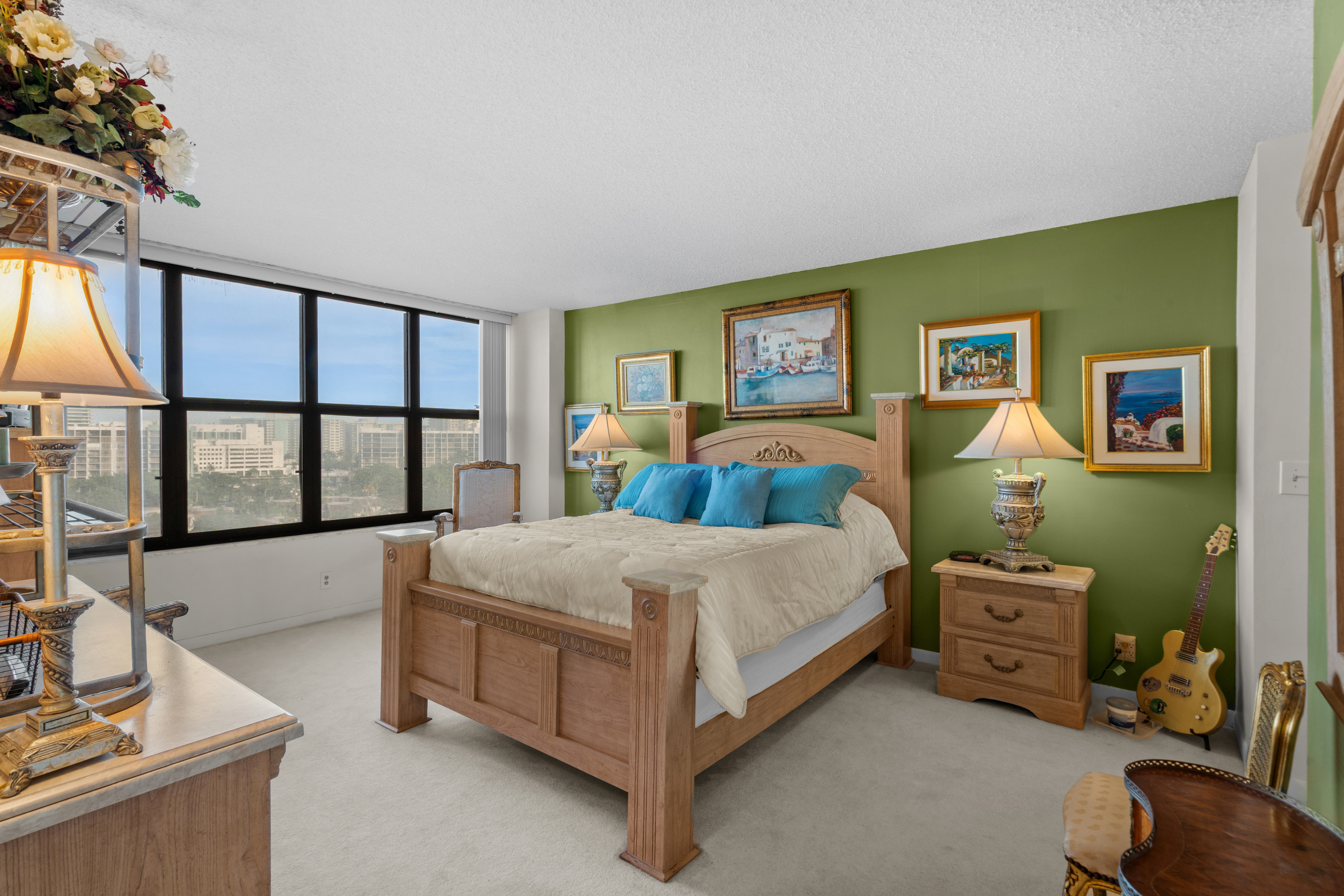  2500 Parkview Dr, Hallandale Beach, FL, 33009 - 物件實景