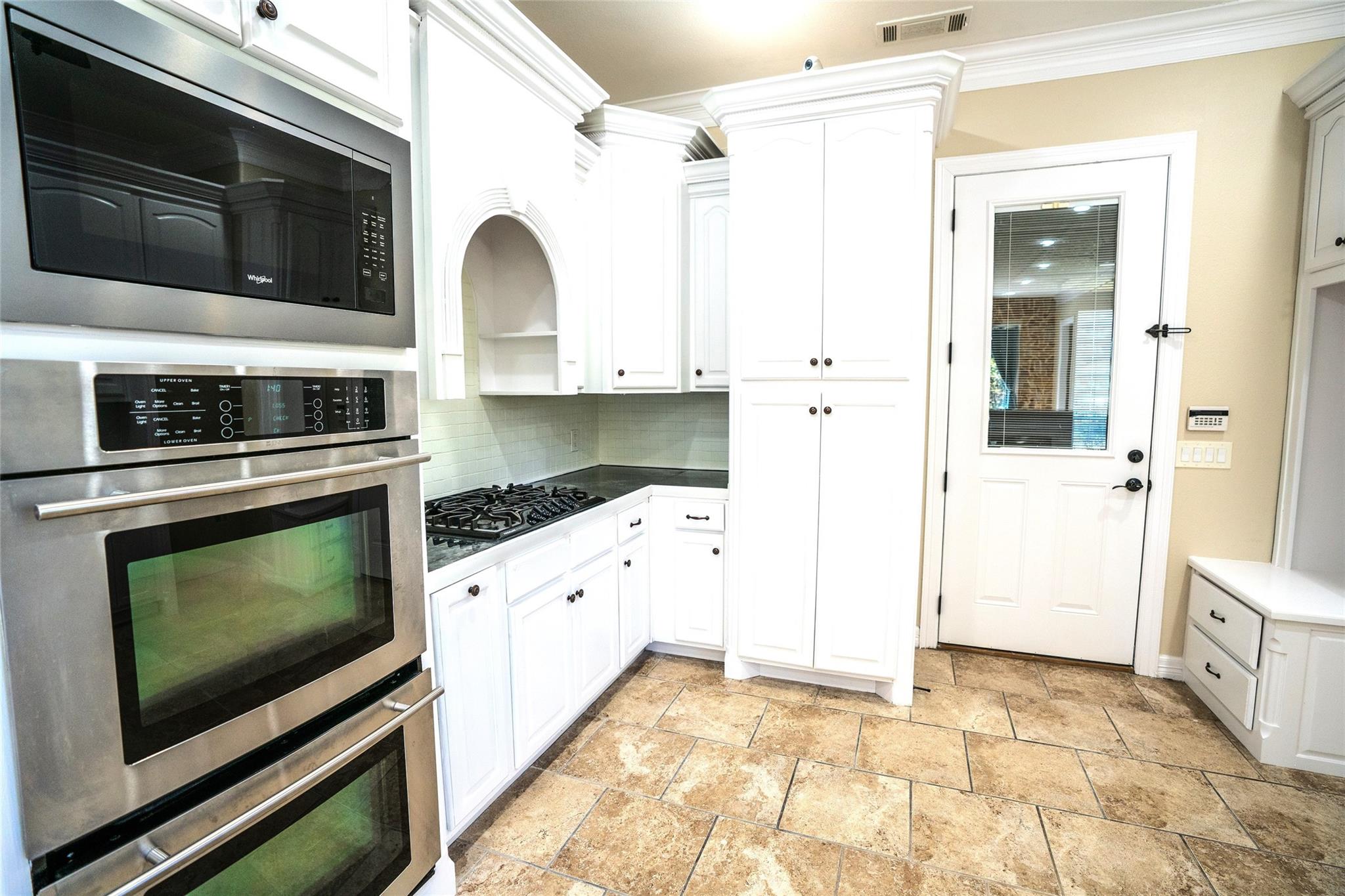 Paris, Texas, 75462, United States, 4 Bedrooms Bedrooms, ,4 BathroomsBathrooms,Residential,For Sale,1979058