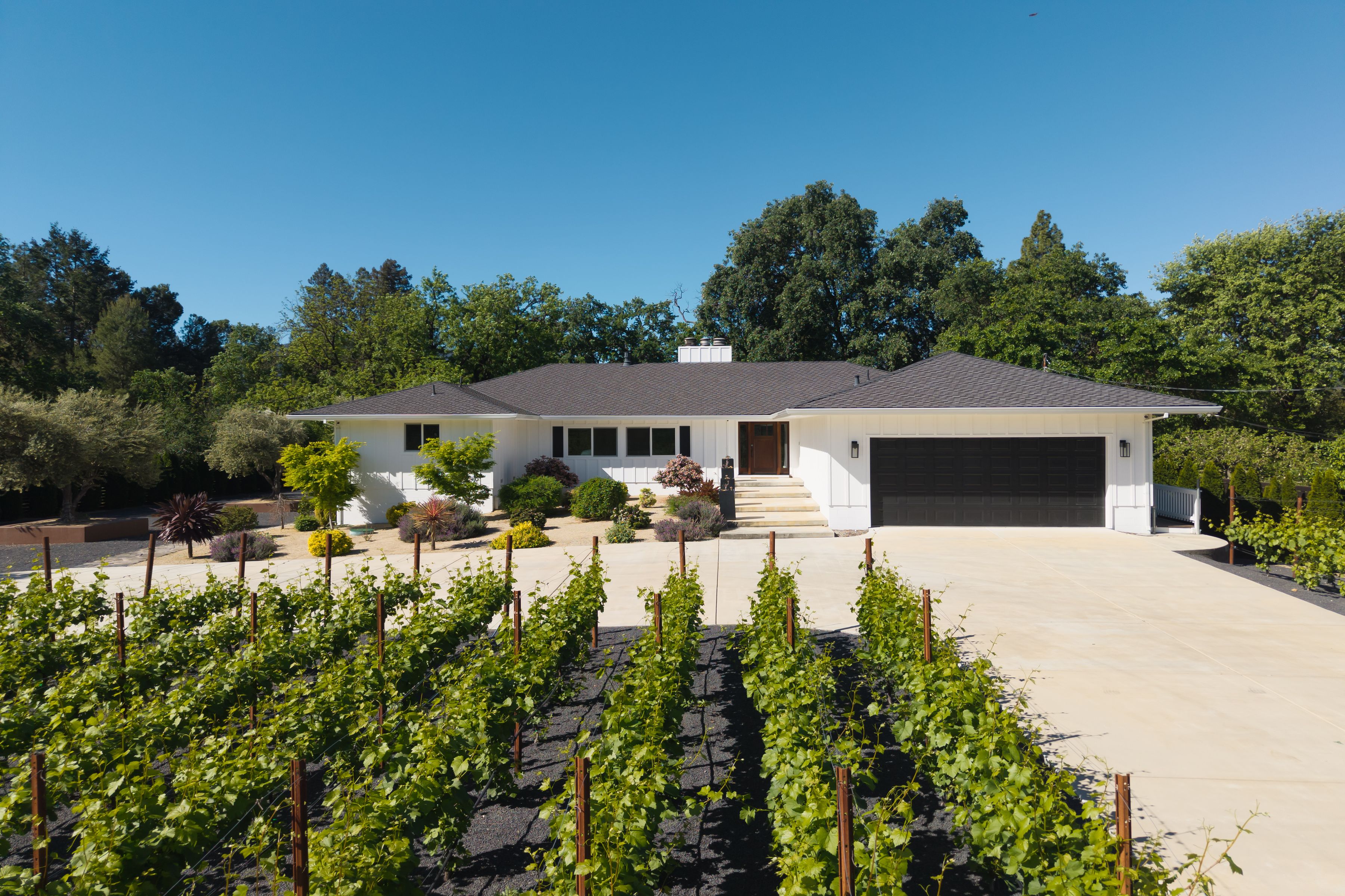  201 Silverado Trail N - 物件實景