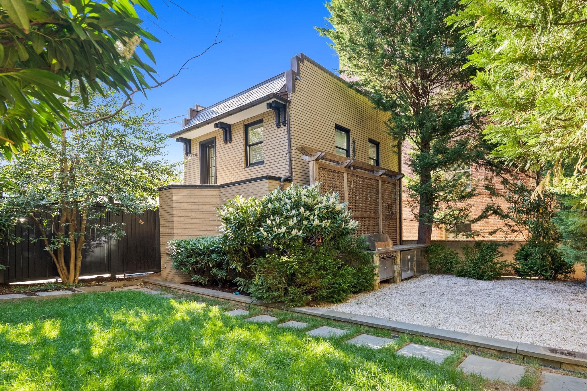  2107 Wyoming Avenue NW, Washington, DC, 20008 - 物件實景