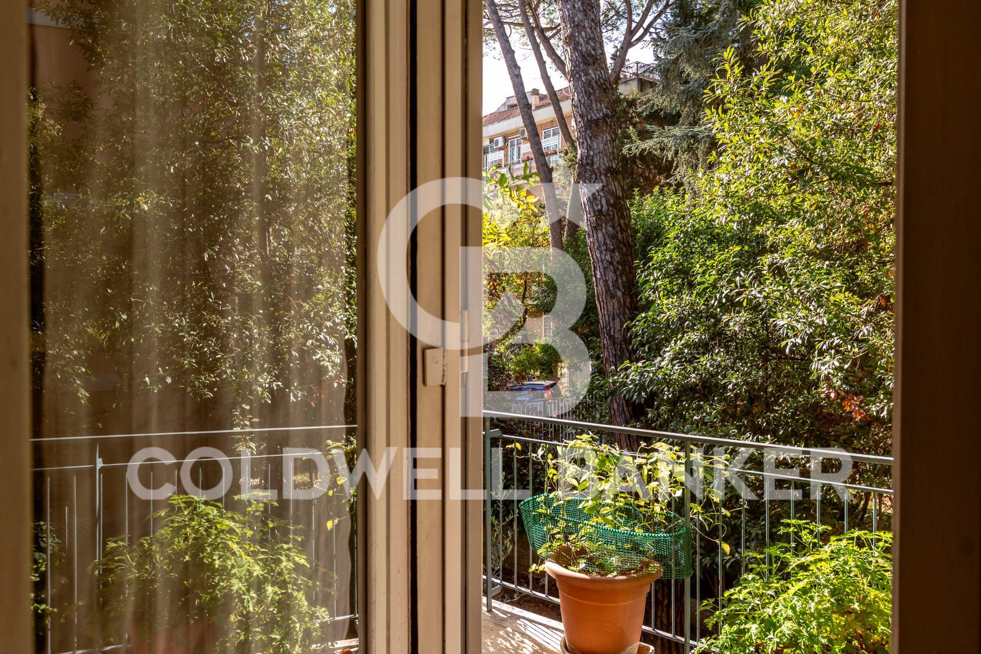 Roma, Roma, 00100, IT, 3 Bedrooms Bedrooms, ,2 BathroomsBathrooms,Residential,For Sale,1991854