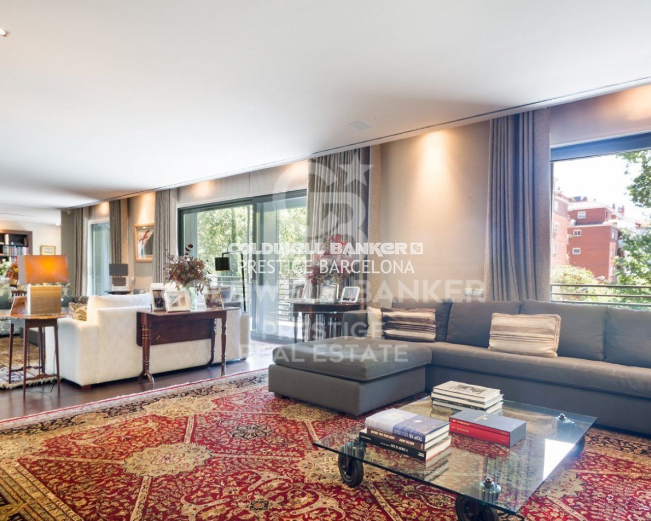 Barcelona, Catalonia, ES, 5 Bedrooms Bedrooms, ,3 BathroomsBathrooms,Residential,For Sale,1613109