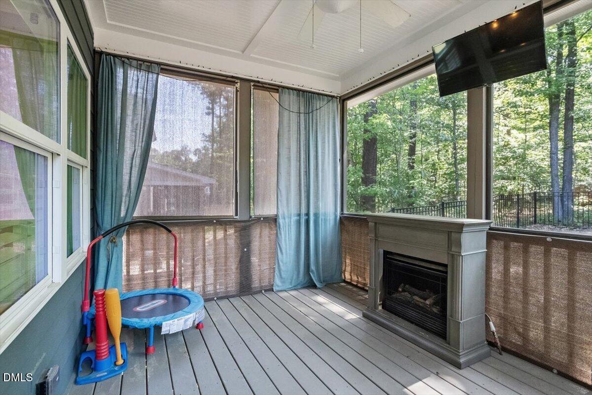 Raleigh, North Carolina, 27613, United States, 4 Bedrooms Bedrooms, ,4 BathroomsBathrooms,Residential,For Sale,2048259
