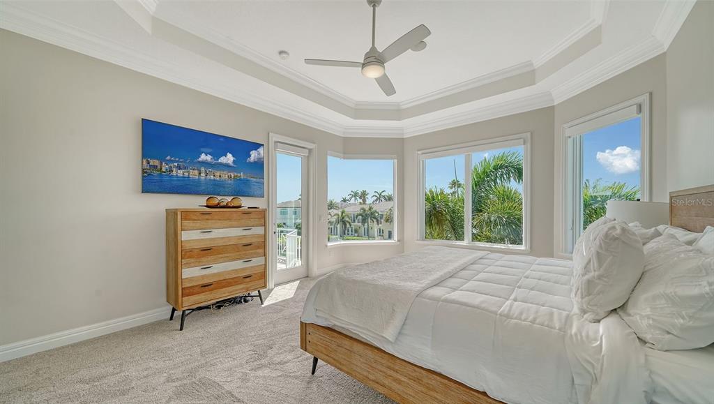 Longboat Key, Florida, 34228, United States, 4 Bedrooms Bedrooms, ,5 BathroomsBathrooms,Residential,For Sale,1999864