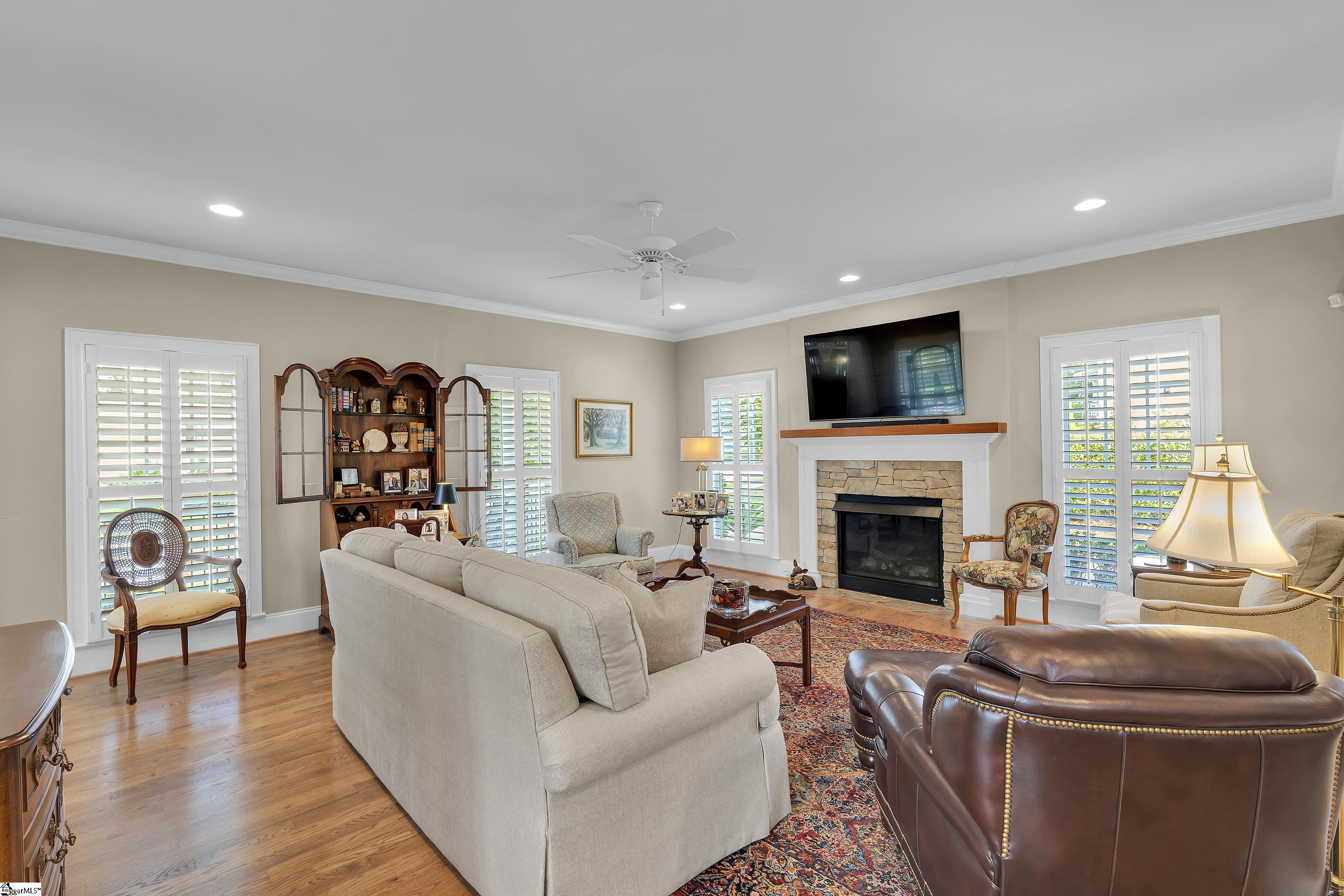 Spartanburg, South Carolina, 29302, United States, 4 Bedrooms Bedrooms, ,4 BathroomsBathrooms,Residential,For Sale,1907332