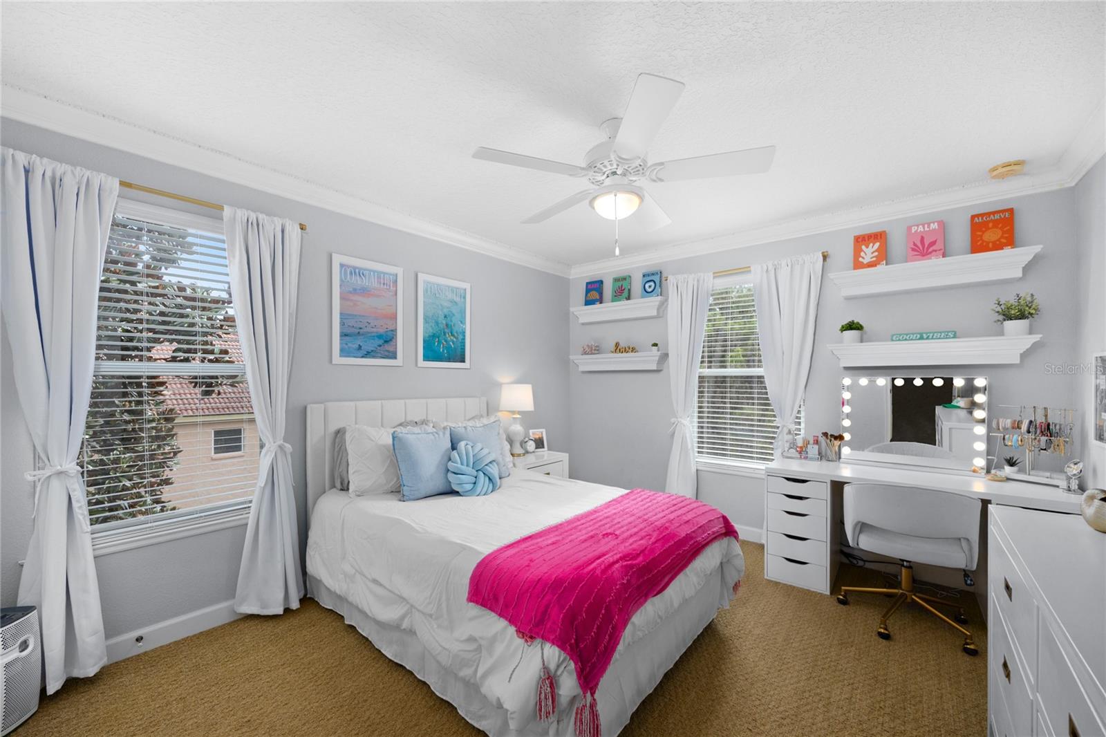 Sanford, Florida, 32771, United States, 4 Bedrooms Bedrooms, ,3 BathroomsBathrooms,Residential,For Sale,1987443