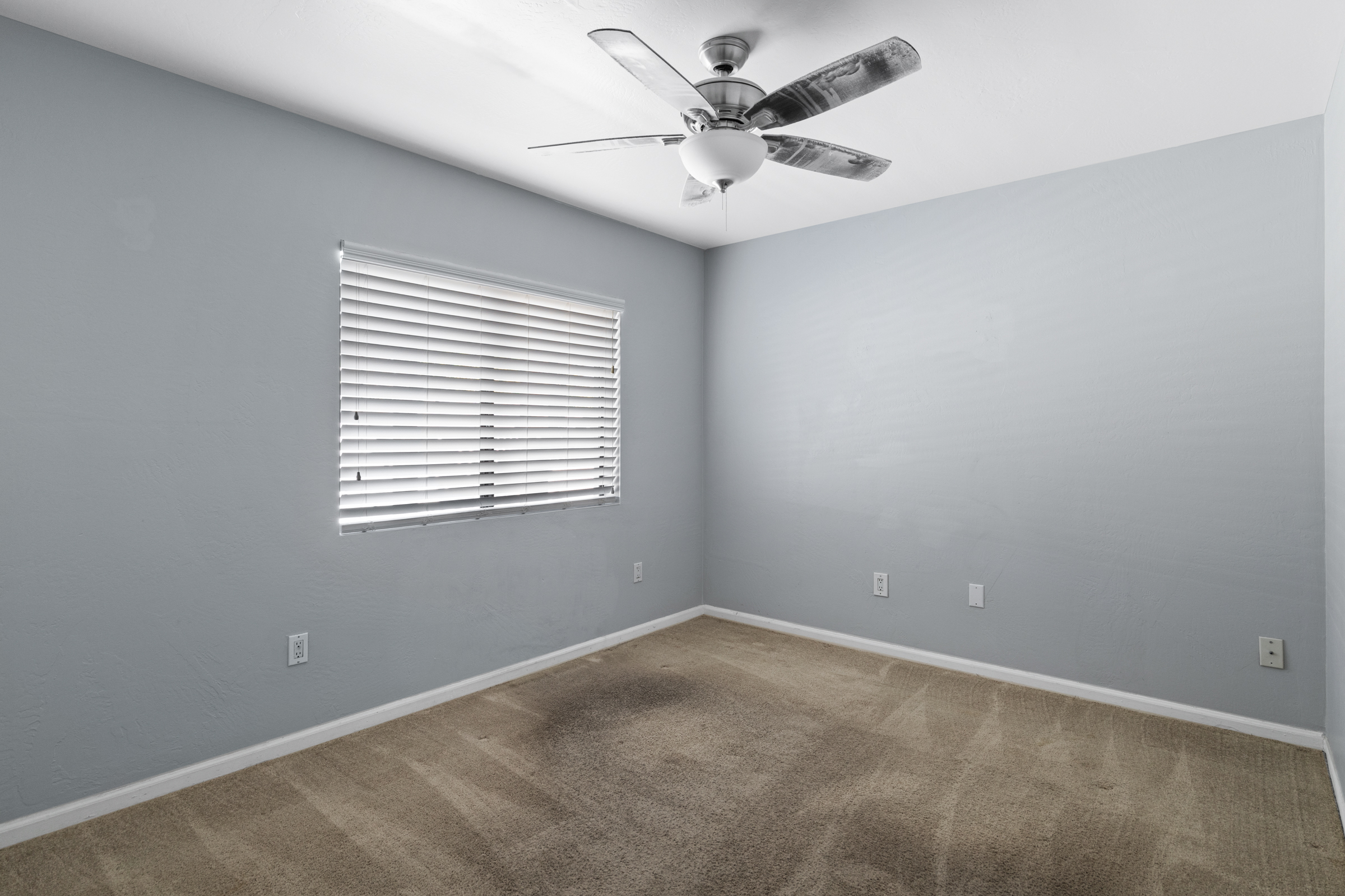 Tempe, Arizona, 85283, United States, 4 Bedrooms Bedrooms, ,2 BathroomsBathrooms,Residential,For Sale,1976655