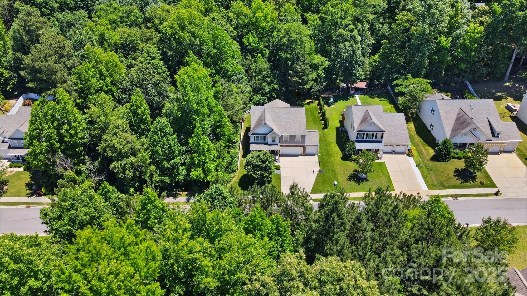 Fort Mill, South Carolina, 29707, United States, 5 Bedrooms Bedrooms, ,4 BathroomsBathrooms,Residential,For Sale,1840064