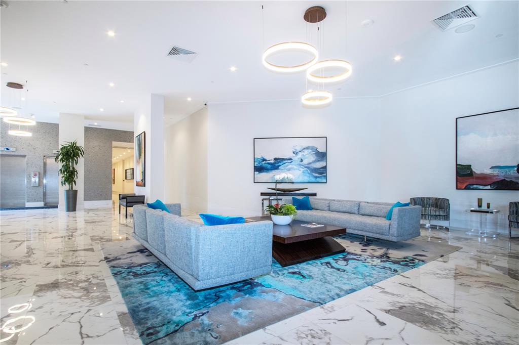 Longboat Key, Florida, 34228, United States, 2 Bedrooms Bedrooms, ,2 BathroomsBathrooms,Residential,For Sale,1993516