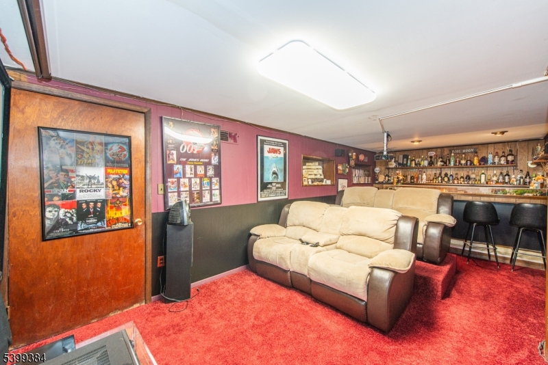 Wharton Boro, New Jersey, 07885, United States, 3 Bedrooms Bedrooms, ,2 BathroomsBathrooms,Residential,For Sale,2003282