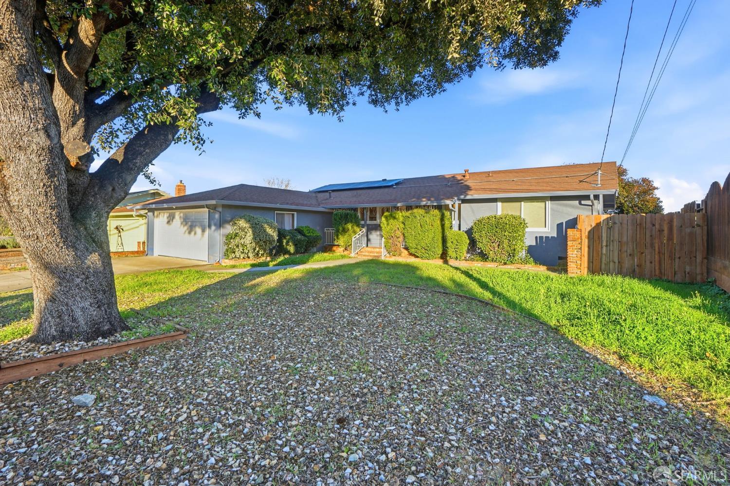 Pittsburg, California, 94565, United States, 3 Bedrooms Bedrooms, ,2 BathroomsBathrooms,Residential,For Sale,2011773