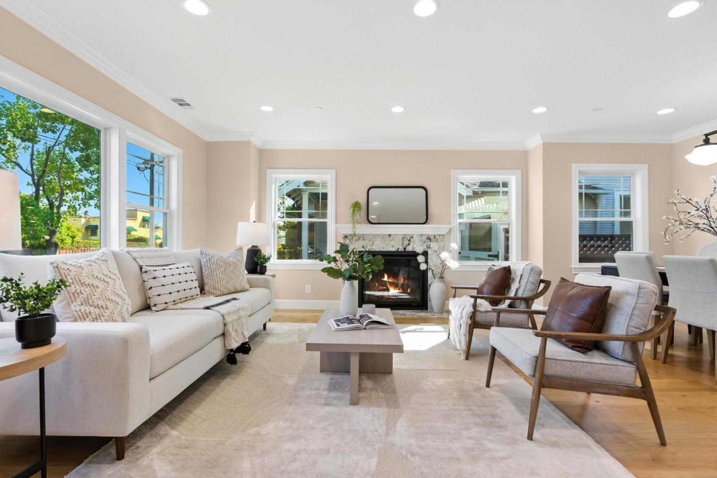 San Mateo, California, 94402, United States, 5 Bedrooms Bedrooms, ,4 BathroomsBathrooms,Residential,For Sale,1941732