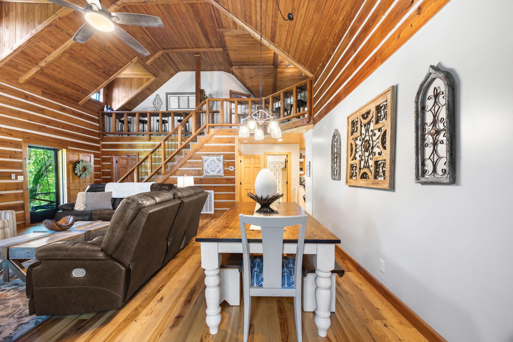 Dover, Tennessee, 37058, United States, 4 Bedrooms Bedrooms, ,3 BathroomsBathrooms,Residential,For Sale,1915564