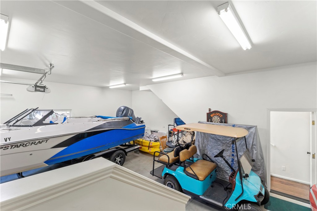 Lake Arrowhead, California, 92352, United States, 4 Bedrooms Bedrooms, ,2 BathroomsBathrooms,Residential,For Sale,2003409