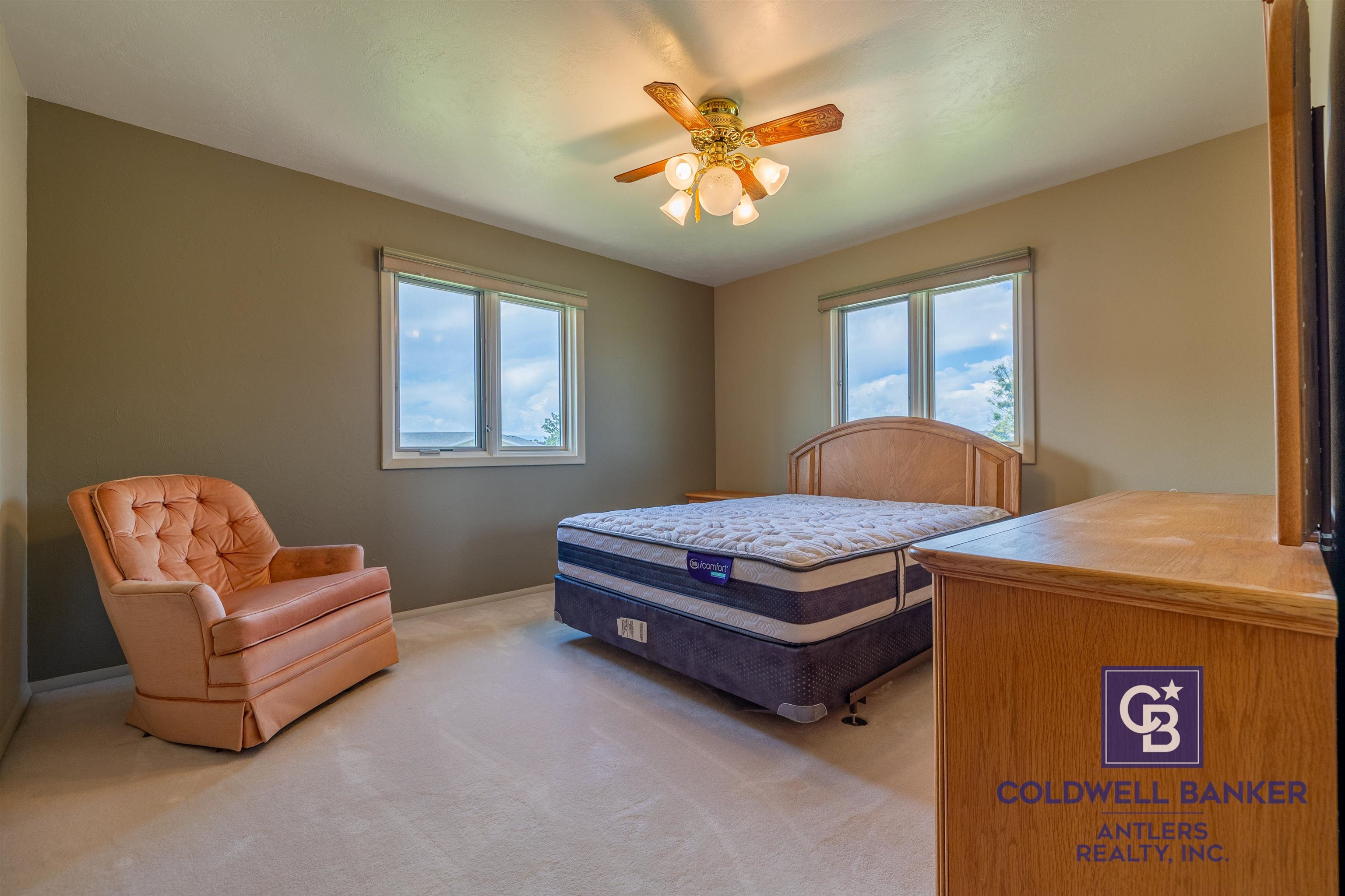 Powell, Wyoming, 82435, United States, 4 Bedrooms Bedrooms, ,1 BathroomBathrooms,Residential,For Sale,1912468