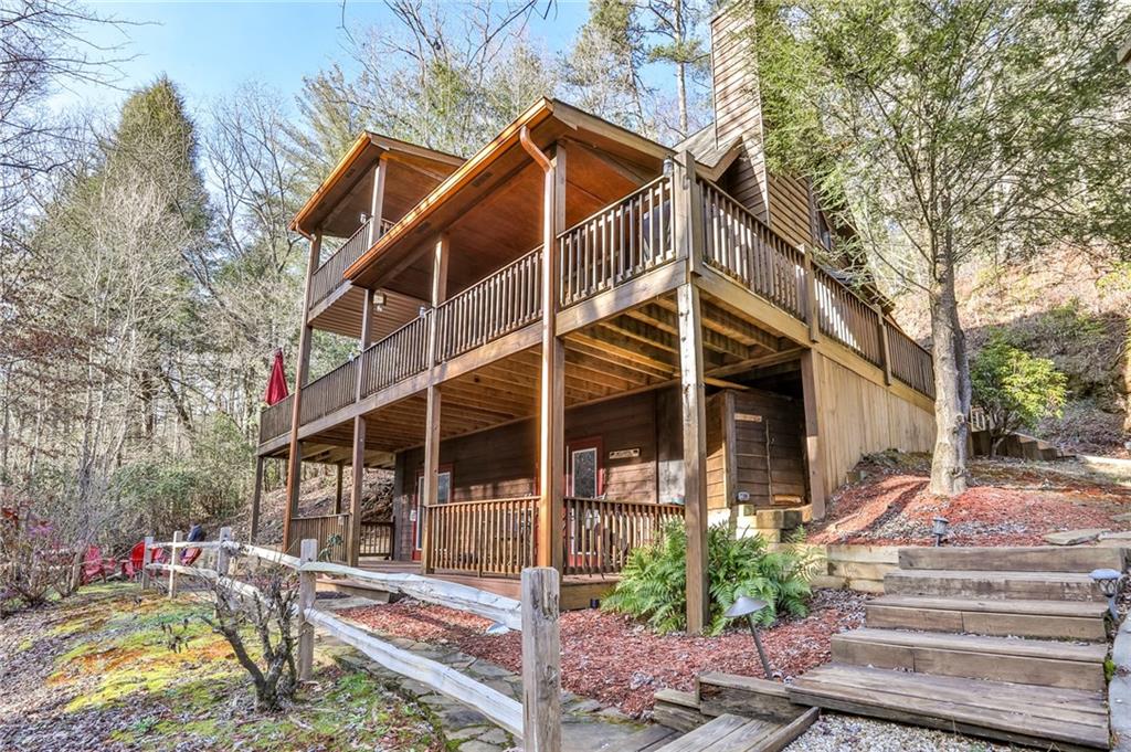 Ellijay, Georgia, 30540, United States, 3 Bedrooms Bedrooms, ,3 BathroomsBathrooms,Residential,For Sale,1923913