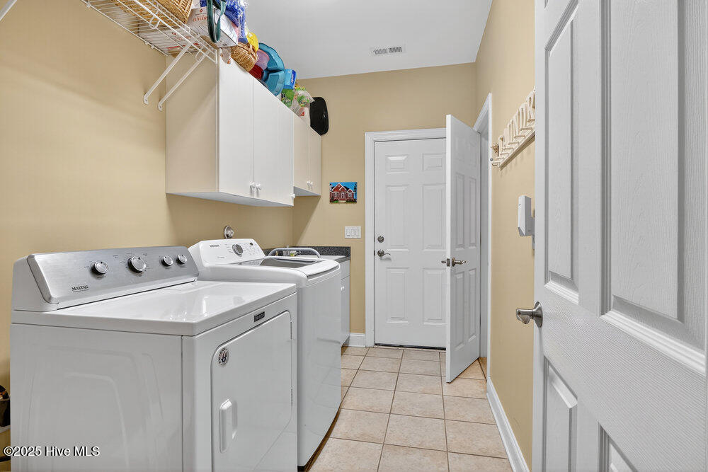 Leland, North Carolina, 28451, United States, 4 Bedrooms Bedrooms, ,3 BathroomsBathrooms,Residential,For Sale,1926317