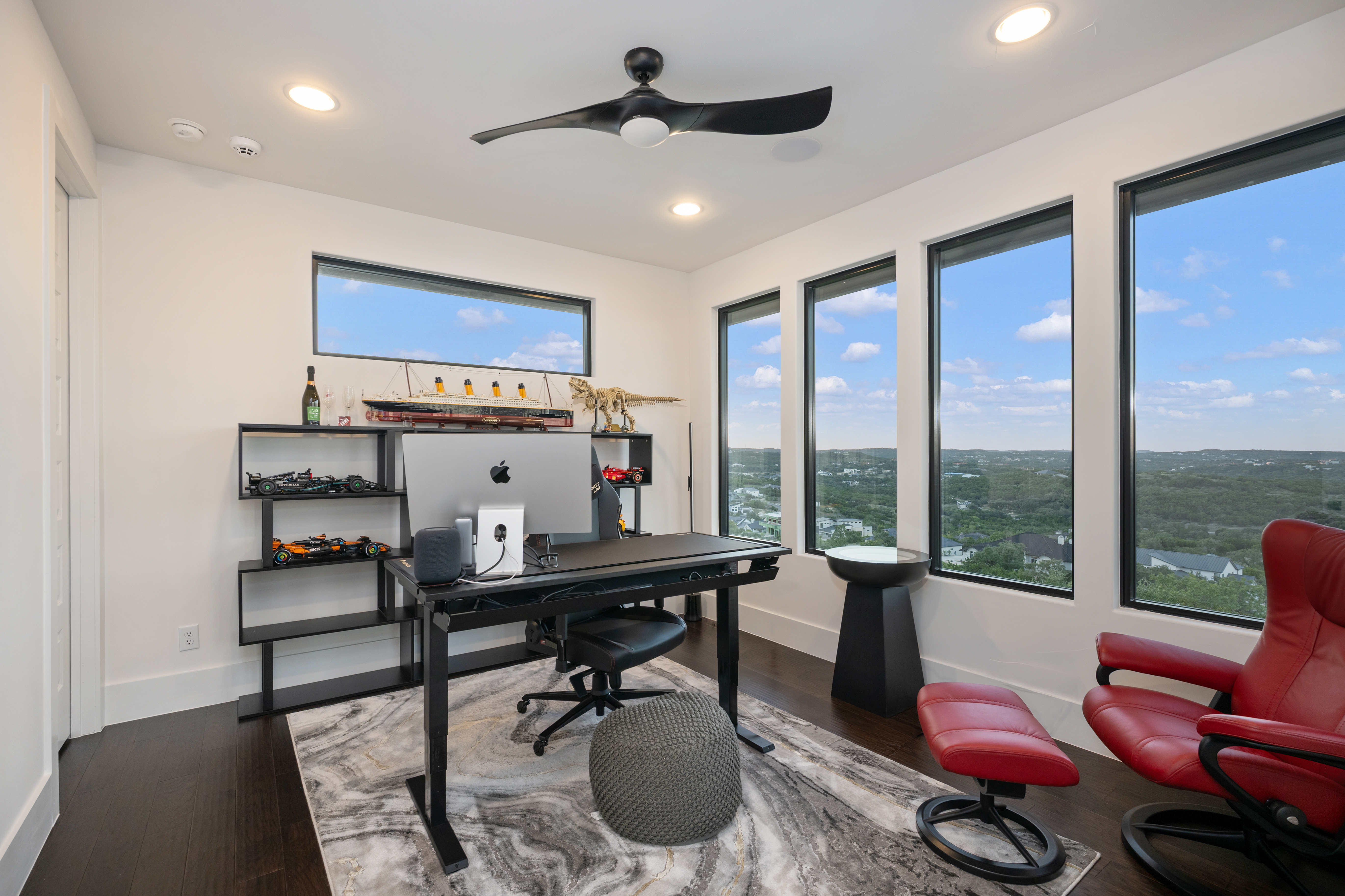  Panoramic Views and Luxury Living - 物件實景