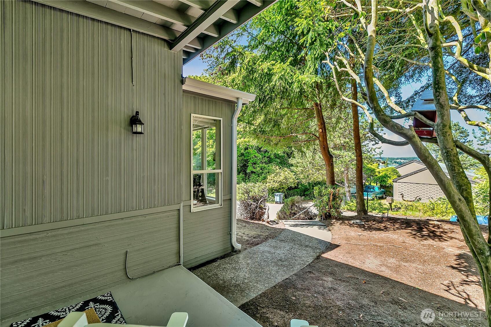 UNIVERSITY PLACE, Washington, 98466, United States, 2 Bedrooms Bedrooms, ,2 BathroomsBathrooms,Residential,For Sale,1969350