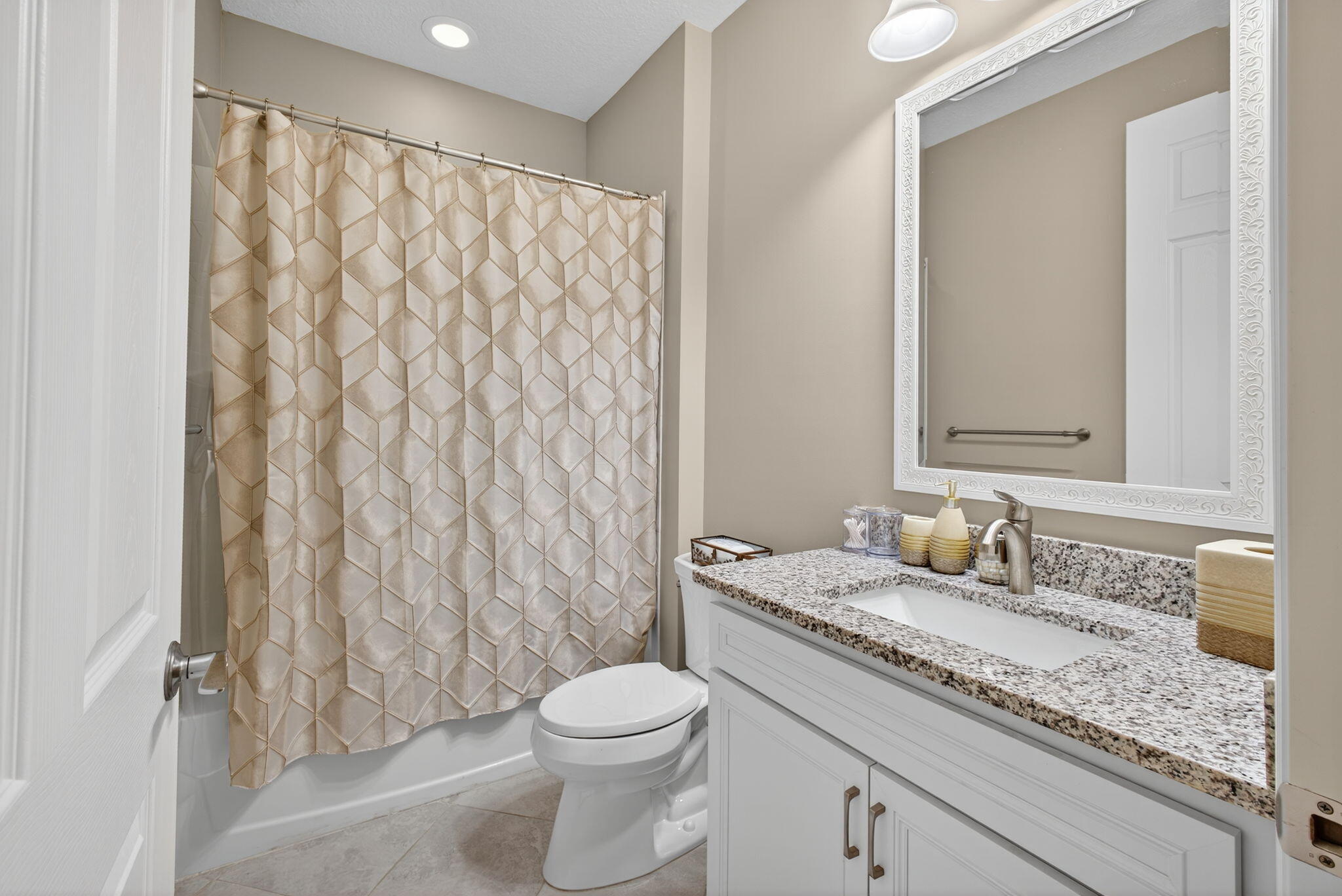 Port Saint Lucie, Florida, 34984, United States, 3 Bedrooms Bedrooms, ,2 BathroomsBathrooms,Residential,For Sale,1895716