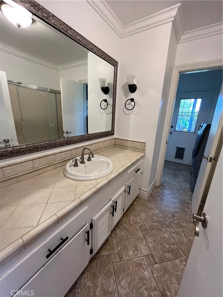 Redlands, California, 92374, United States, 3 Bedrooms Bedrooms, ,2 BathroomsBathrooms,Residential,For Sale,2048090