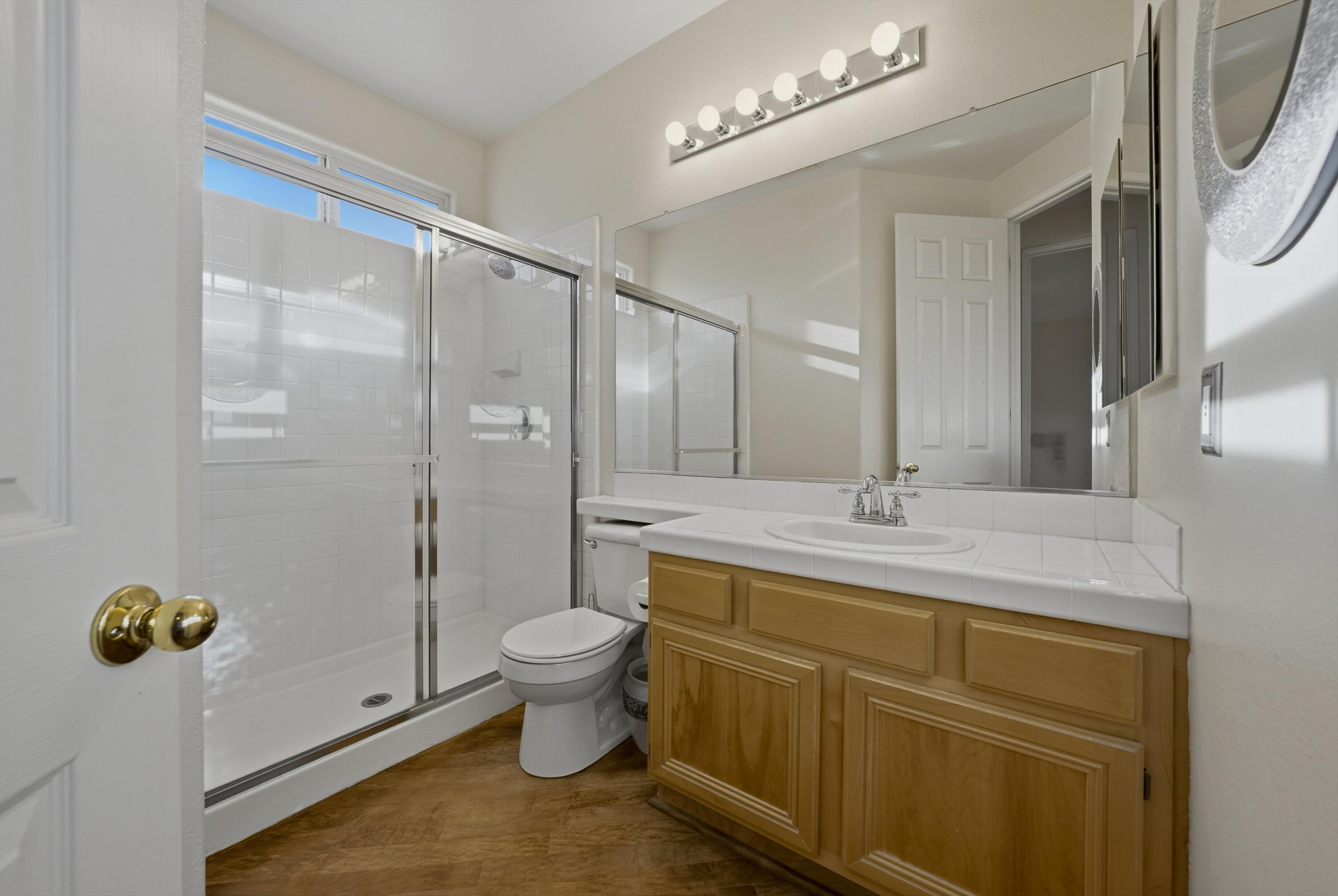 Rancho Mirage, California, 92270, United States, 2 Bedrooms Bedrooms, ,2 BathroomsBathrooms,Residential,For Sale,1989159