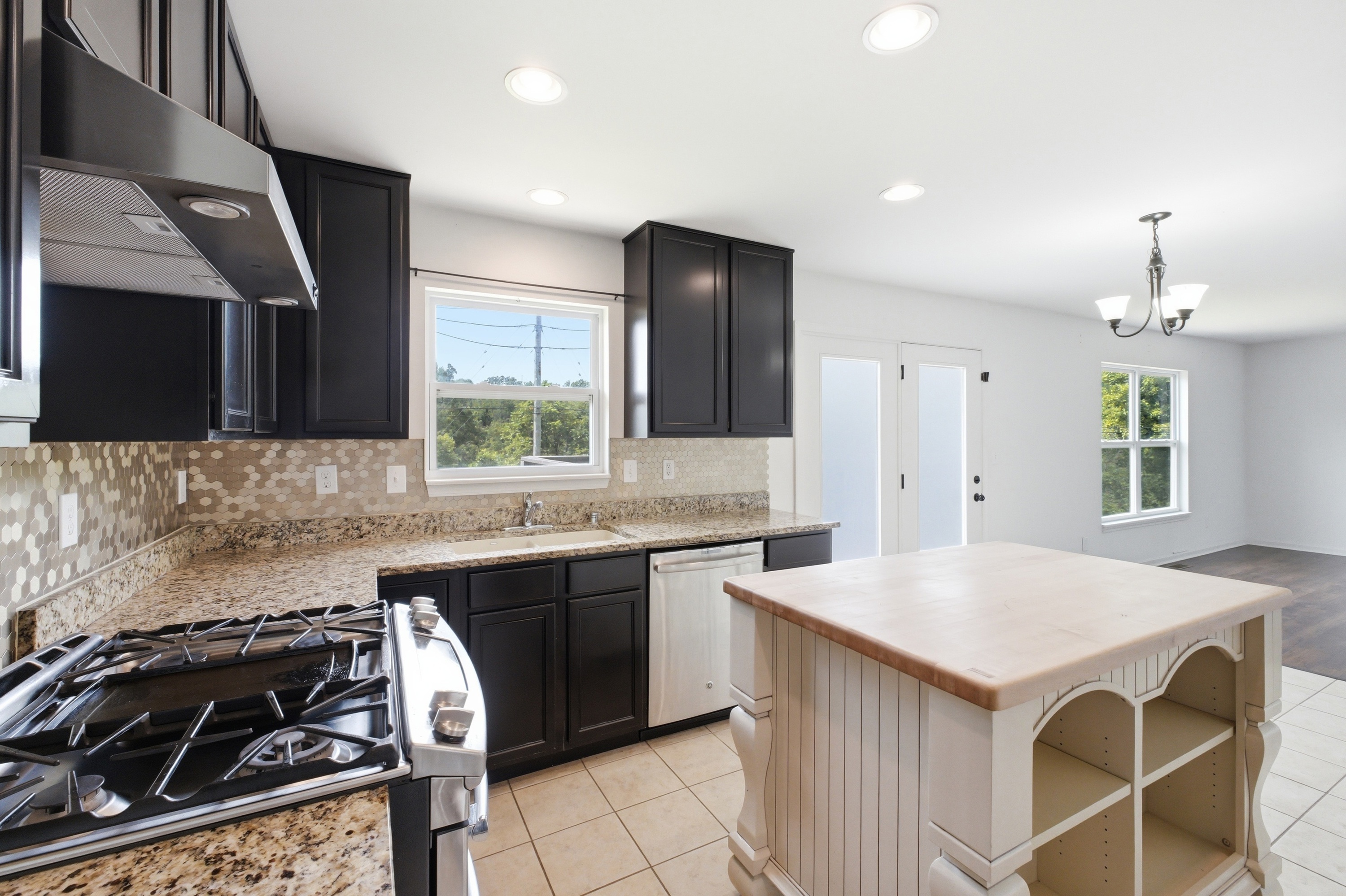  203 Brookfield Hills Court, Louisville, KY 40245 - 物件實景